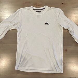 Adidas Aeroknit lightweight long-sleeve shirt - Size Medium